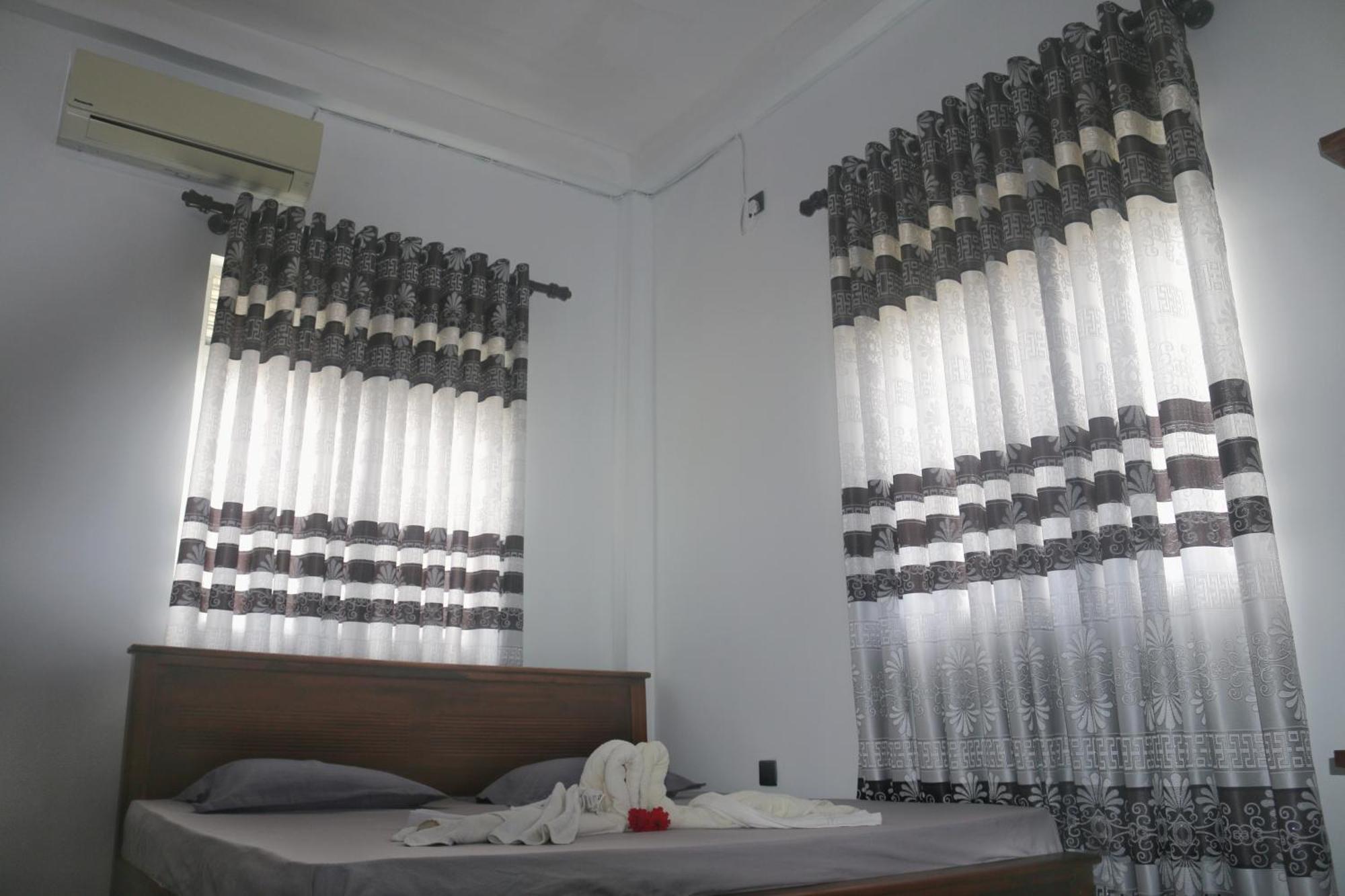 Dinuli Home Stay Ahungalla Exterior foto
