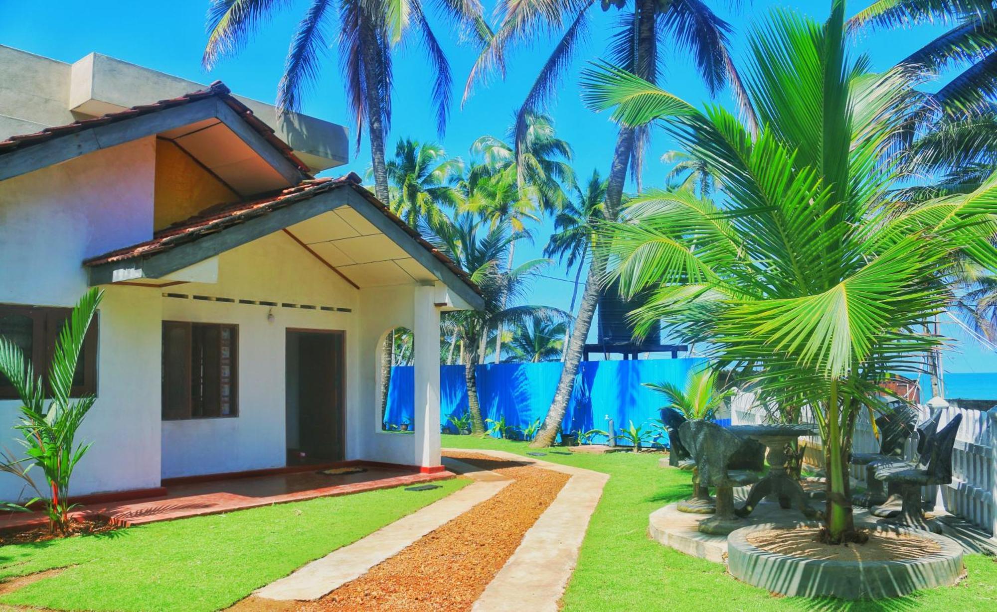 Dinuli Home Stay Ahungalla Exterior foto