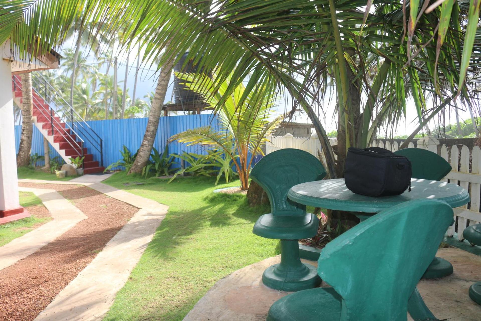 Dinuli Home Stay Ahungalla Exterior foto